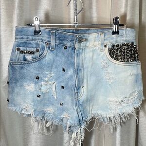 🎁LEVI’S 550 Y2K Vintage RARE 😱 Studded Distressed Denim Shorts 8